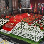 The body of North Korean leader Kim Jong-il lies in state at the Kumsusan Memorial Palace in Pyongyang