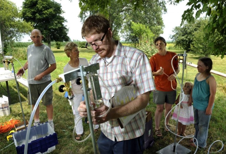 Pitchfork Rebels: Organic Farmers Take on Big Ag